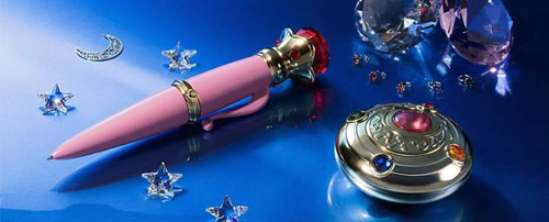 Sailor Moon Prism Brooch and Disguise Pen Proplica